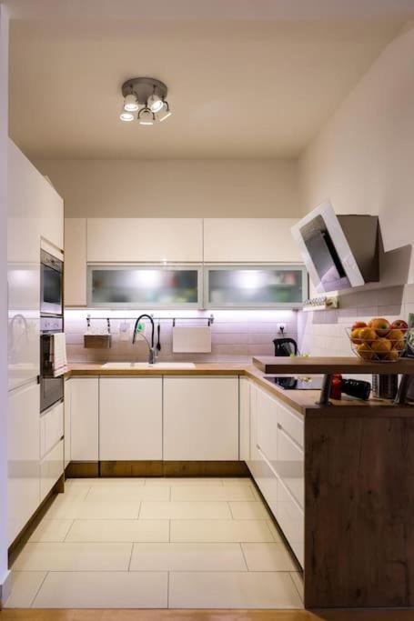 Modern Charm Hideaway Apartment Zagreb Exterior foto